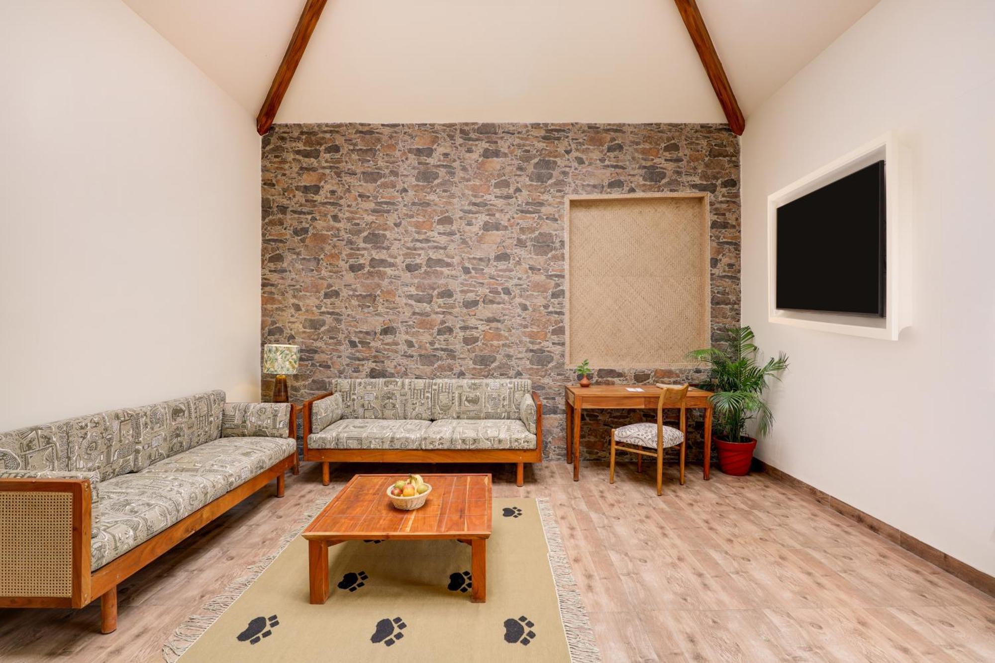 Lemon Tree Wildlife Resort, Канха Номер фото